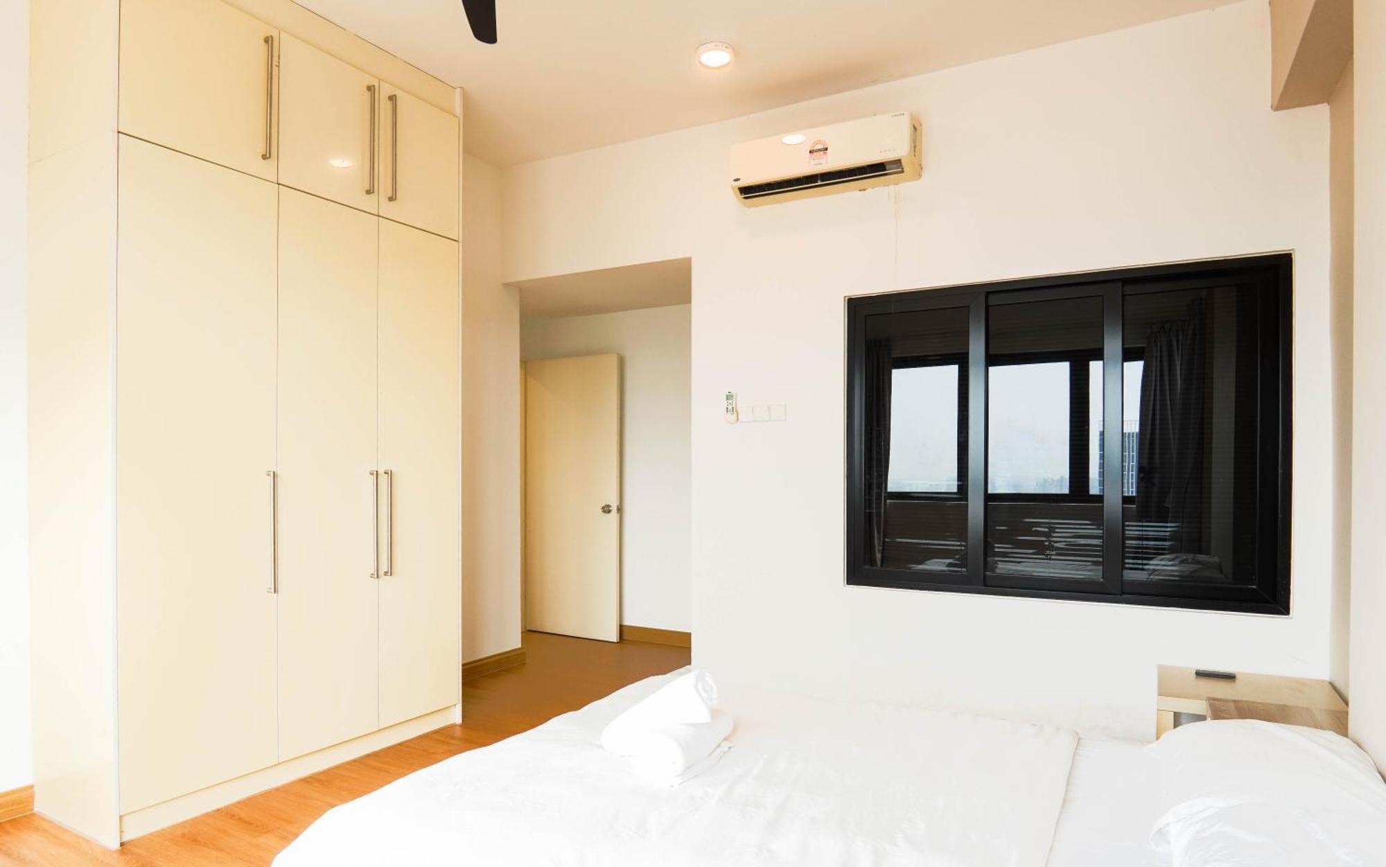 Encorp Strand Residences By Airhost Kota Damansara Esterno foto