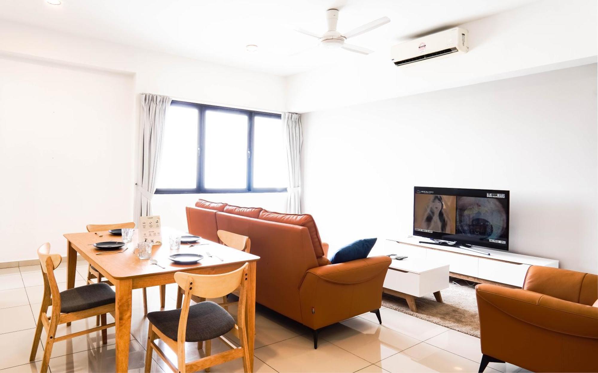 Encorp Strand Residences By Airhost Kota Damansara Esterno foto