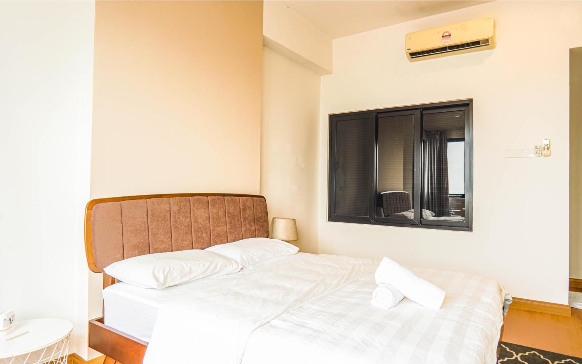 Encorp Strand Residences By Airhost Kota Damansara Esterno foto