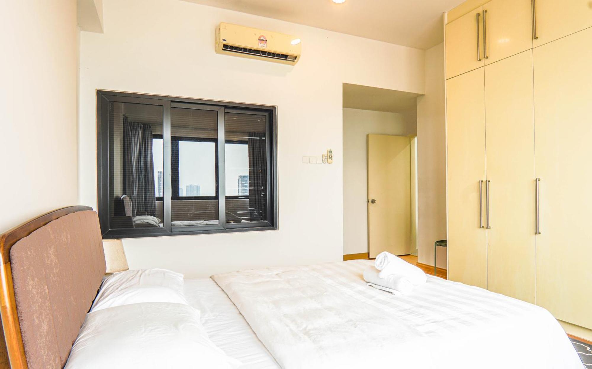 Encorp Strand Residences By Airhost Kota Damansara Esterno foto